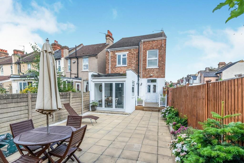 Additional image 8 of Haslemere Road, Thornton Heath, CR7