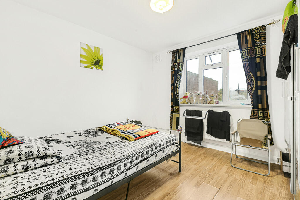 Additional image 4 of London Road, Mitcham, CR4