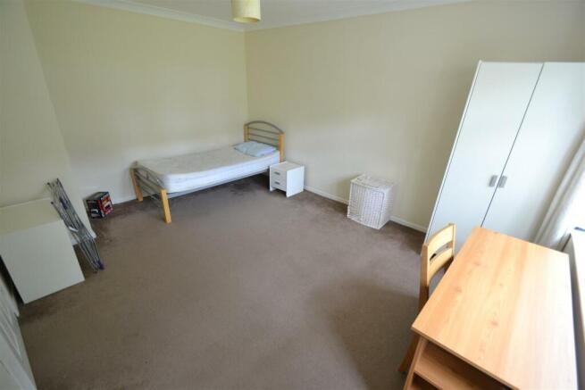 Additional image 4 of Walk to University