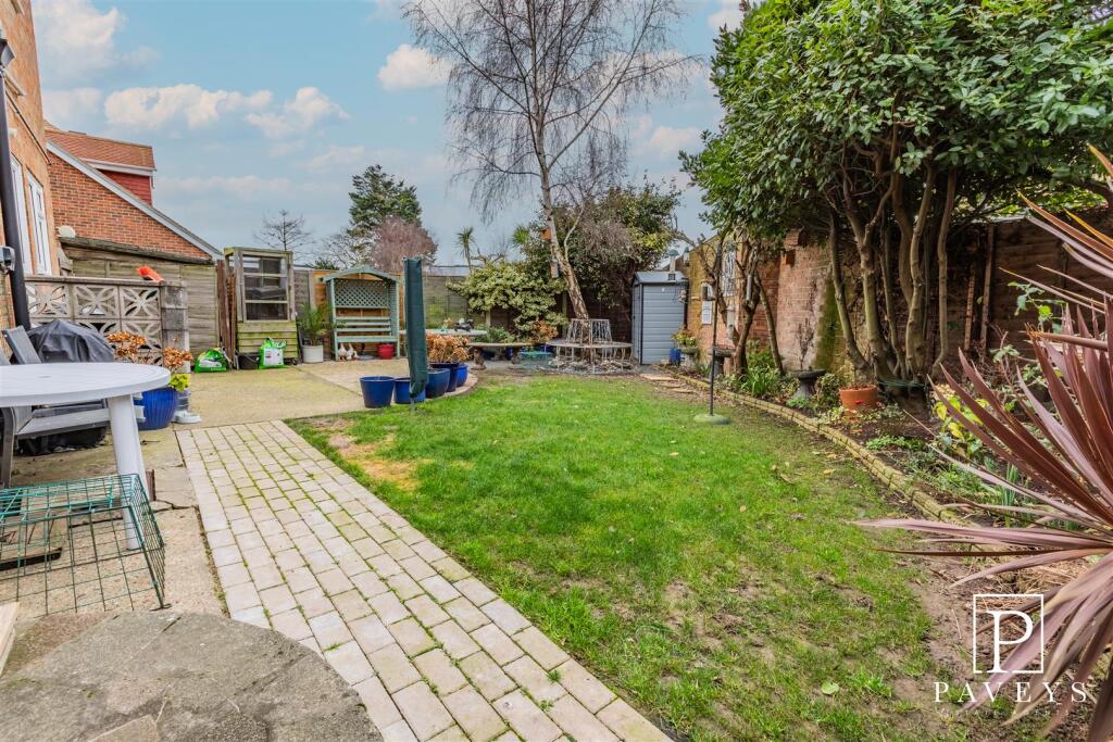 Additional image 15 of Queens Road, Frinton-On-Sea
