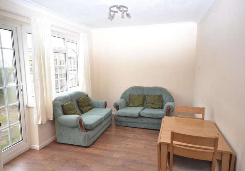 Additional image 11 of Walk to University