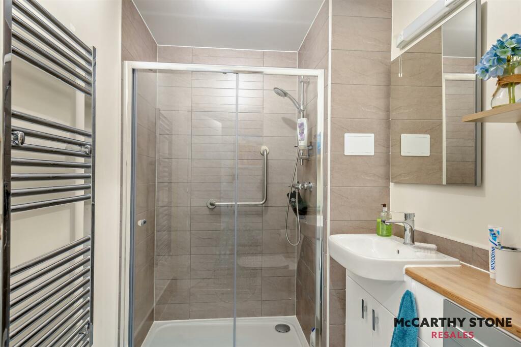 Additional image 11 of Hooton Road, Willaston, Neston