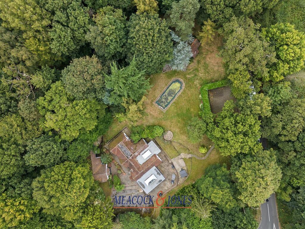 Additional image 38 of Weald Road, South Weald, Brentwood