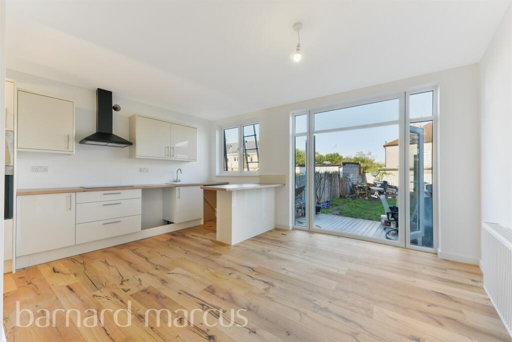 Additional image 2 of Bond Road, Mitcham