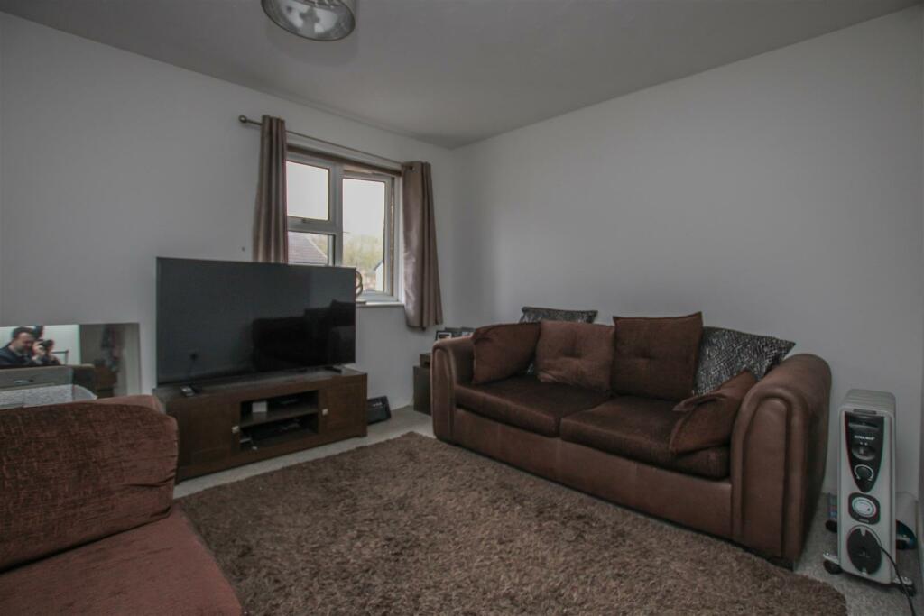 Additional image 8 of Abenberg Way, Hutton, Brentwood