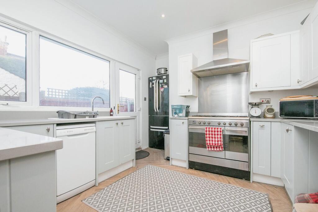 Additional image 7 of Freeland Road, Clacton-on-Sea, CO15