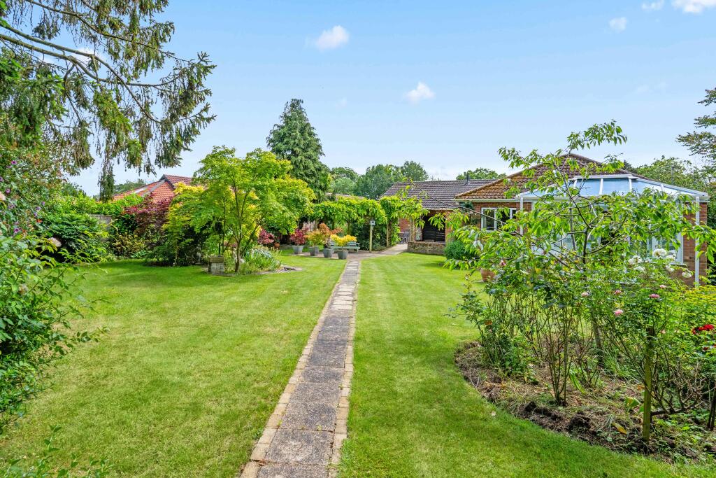 Additional image 26 of Perryfield, Matching Green, Harlow, Essex, CM17