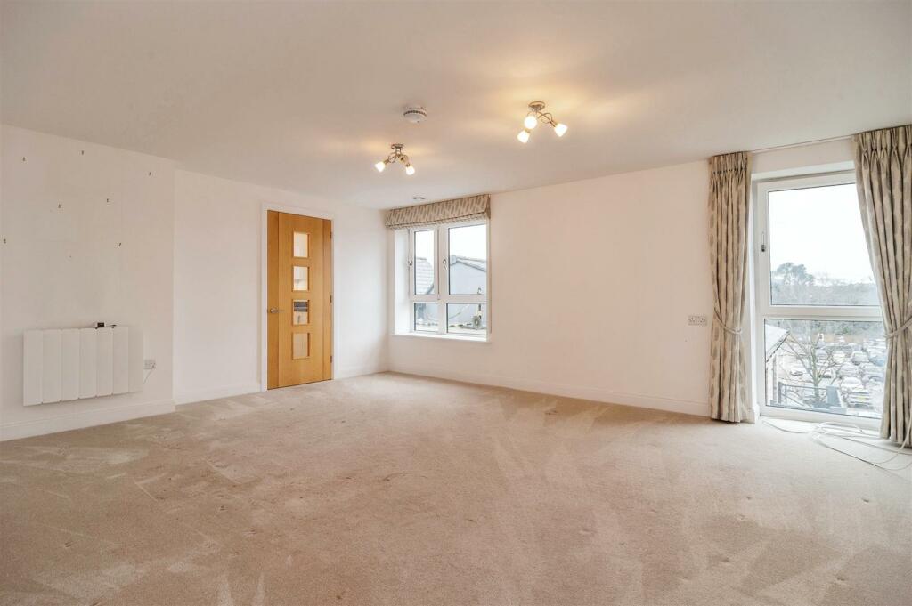 Additional image 3 of Miami House, Princes Road, Chelmsford, Essex, CM2 9GE