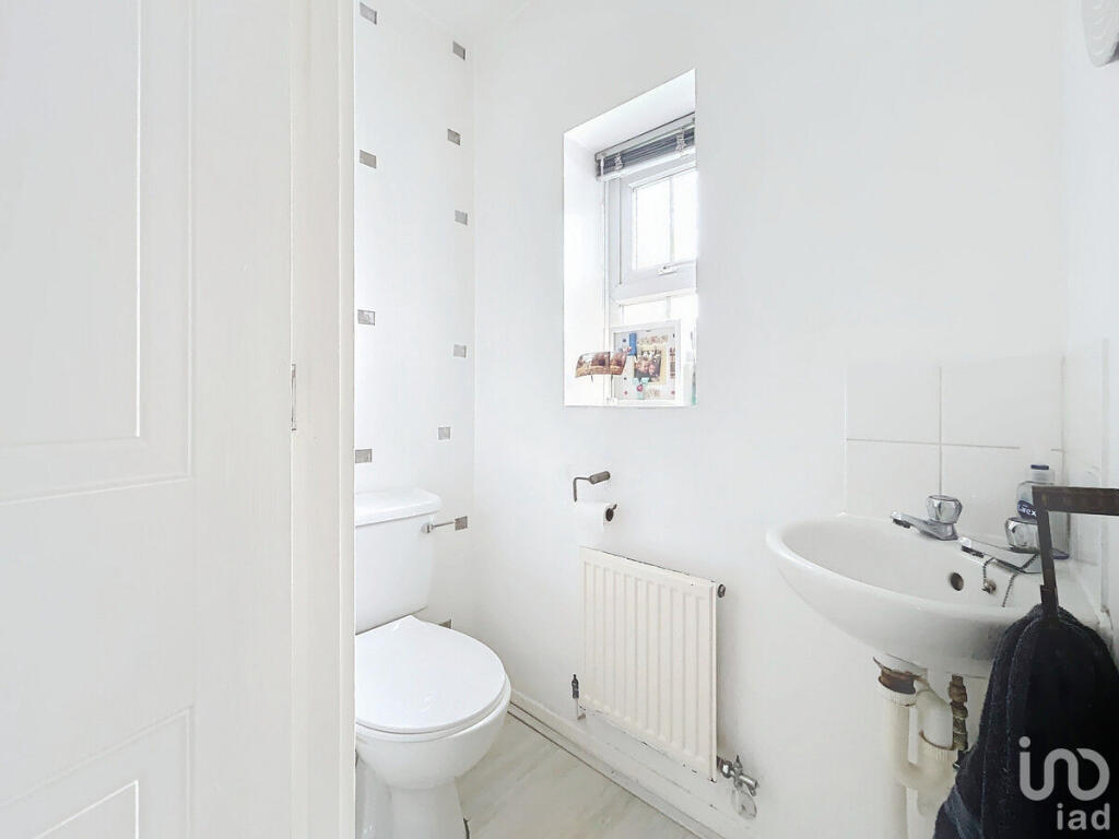 Additional image 7 of Challinor, Harlow, CM17