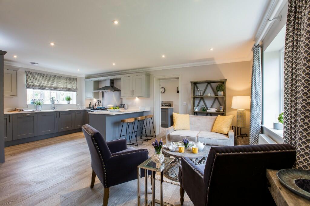 Additional image 7 of River Reach,
Mistley,
Manningtree,
Essex,
CO11 2FL