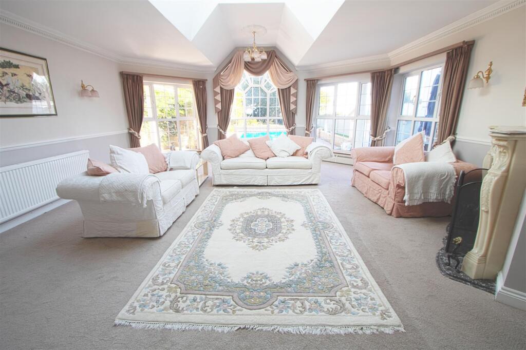 Additional image 6 of Noak Hill Road, Billericay