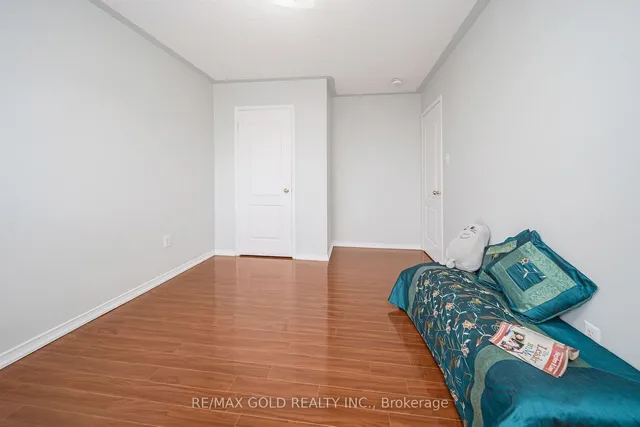 Additional image 18 of 76 Larkspur Rd