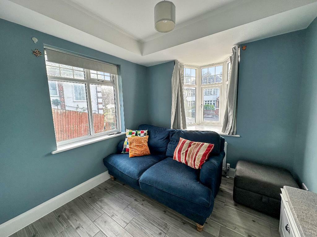 Additional image 9 of Farm Fields, Sanderstead, CR2 0HQ