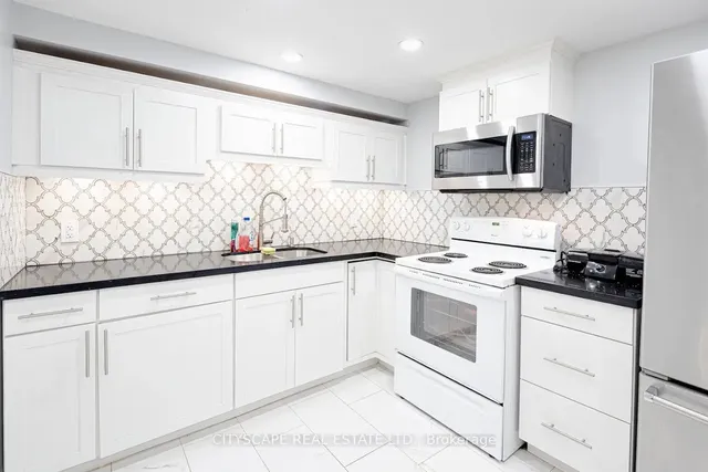 Additional image 11 of 48 Mandarin Cres