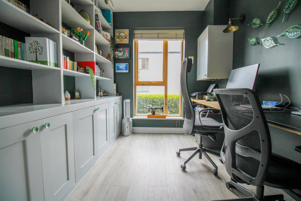 Additional image 5 of Barnsley Wood Rise, Newhall