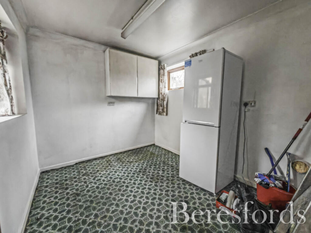 Additional image 4 of Maldon Road, Heckfordbridge, CO3