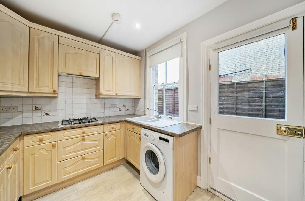 Additional image 9 of Apton Road, Bishop's Stortford, Hertfordshire, CM23