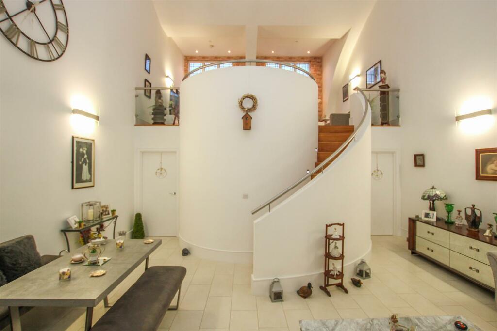 Additional image 9 of The Galleries, Warley, Brentwood