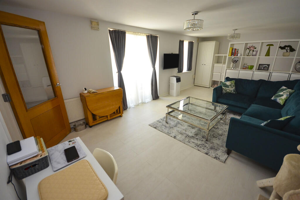 Additional image 3 of Fairfield Road, Braintree