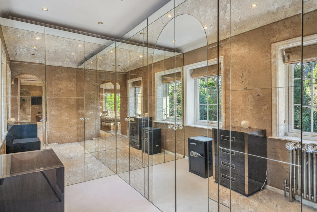 Additional image 13 of Shirley Hills Road, Shirley, CR0