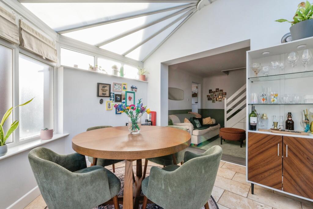 Additional image 3 of Marlborough Way, Billericay, CM12