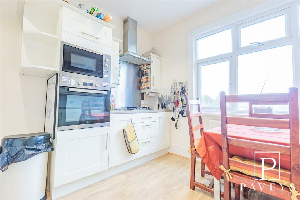 Additional image 6 of Hadleigh Road, Frinton-On-Sea