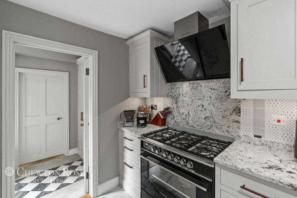 Additional image 12 of Creffield Road, Colchester