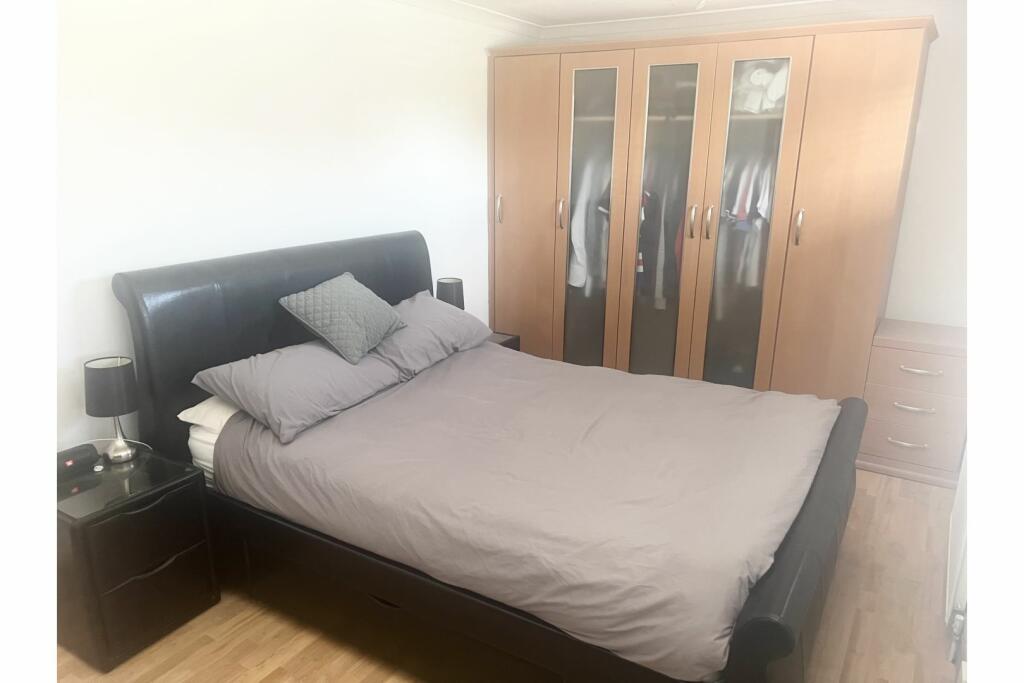 Additional image 8 of The Readings, Harlow, CM18