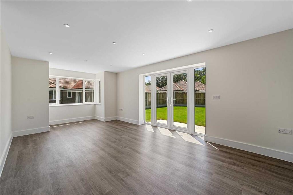 Additional image 4 of Luxury Bungalow Weavers Close, Brightlingsea