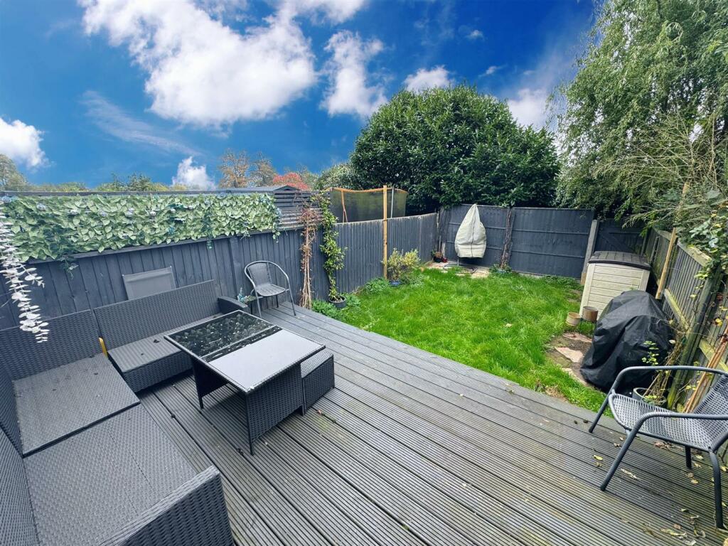 Additional image 18 of Fairbank Close, Ongar