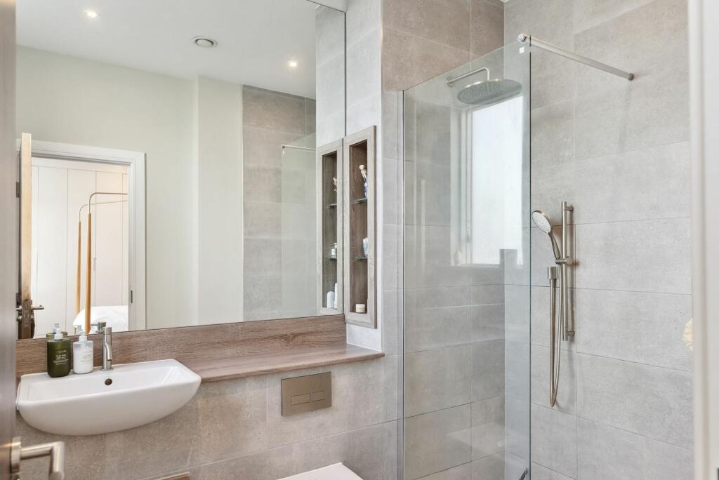 Additional image 14 of Chaucer Gardens, Henry Howell House, CR5