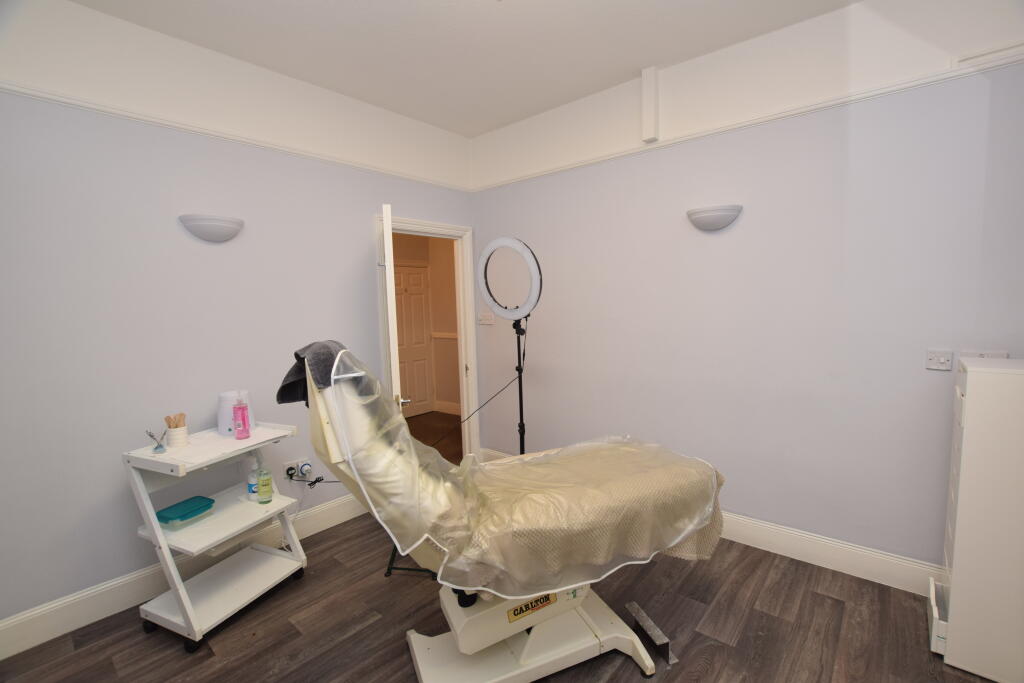 Additional image 10 of Pier Avenue, Clacton-on-Sea, CO15