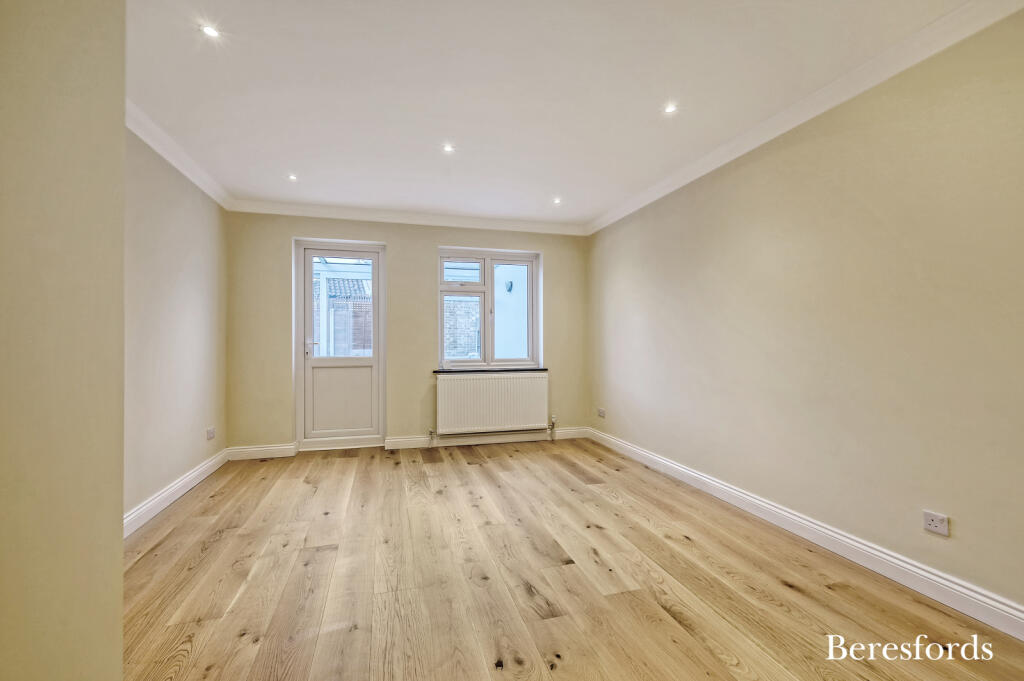 Additional image 4 of Sussex Way, Billericay, CM12