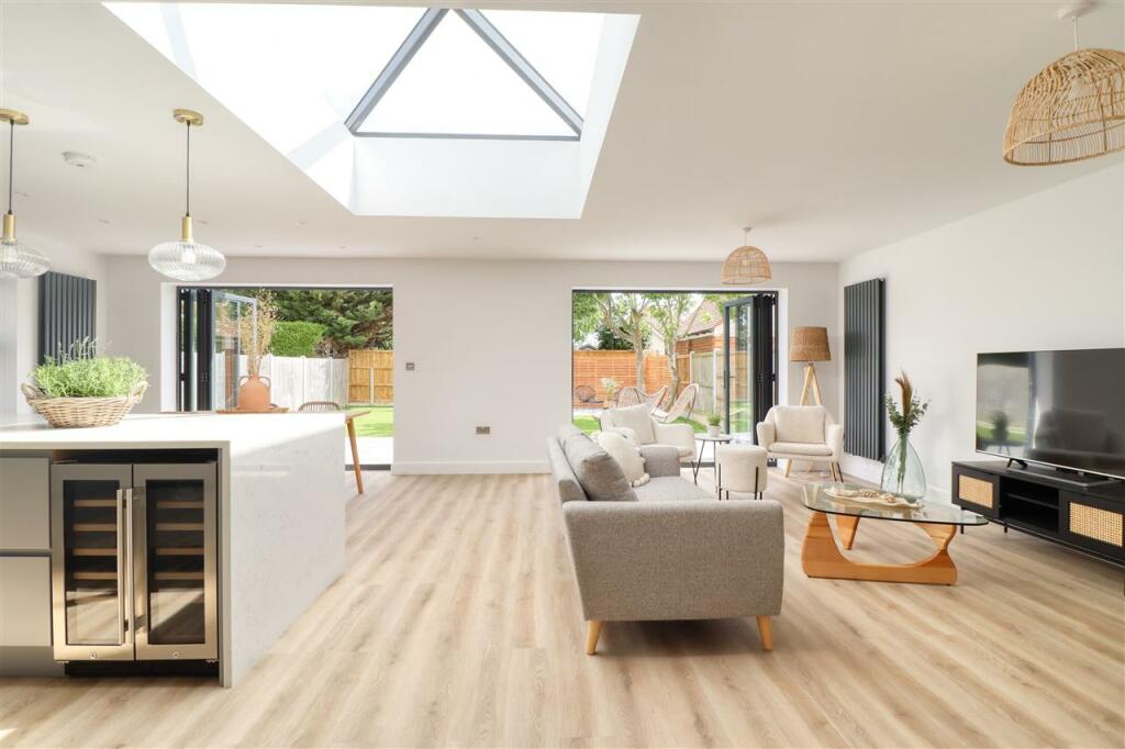 Additional image 15 of Manchester Road, Holland on Sea