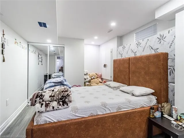 Additional image 36 of 10 Vineyard Drive