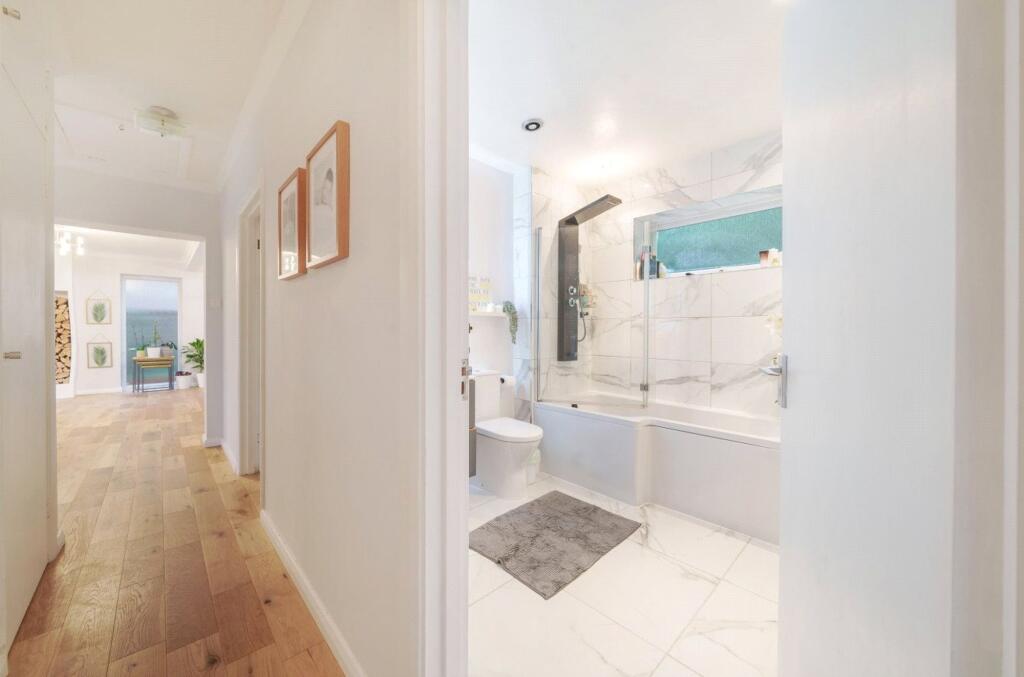 Additional image 10 of The Vale, Coulsdon, CR5