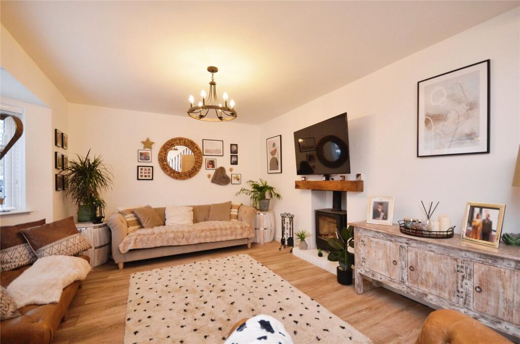 Additional image 10 of Rayner Road, Colchester, Essex, CO2