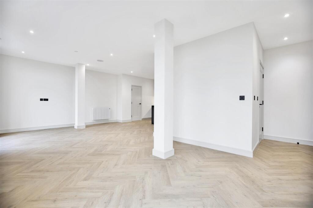 Additional image 7 of Plot 4, Pilgrim House, High Street, Billericay