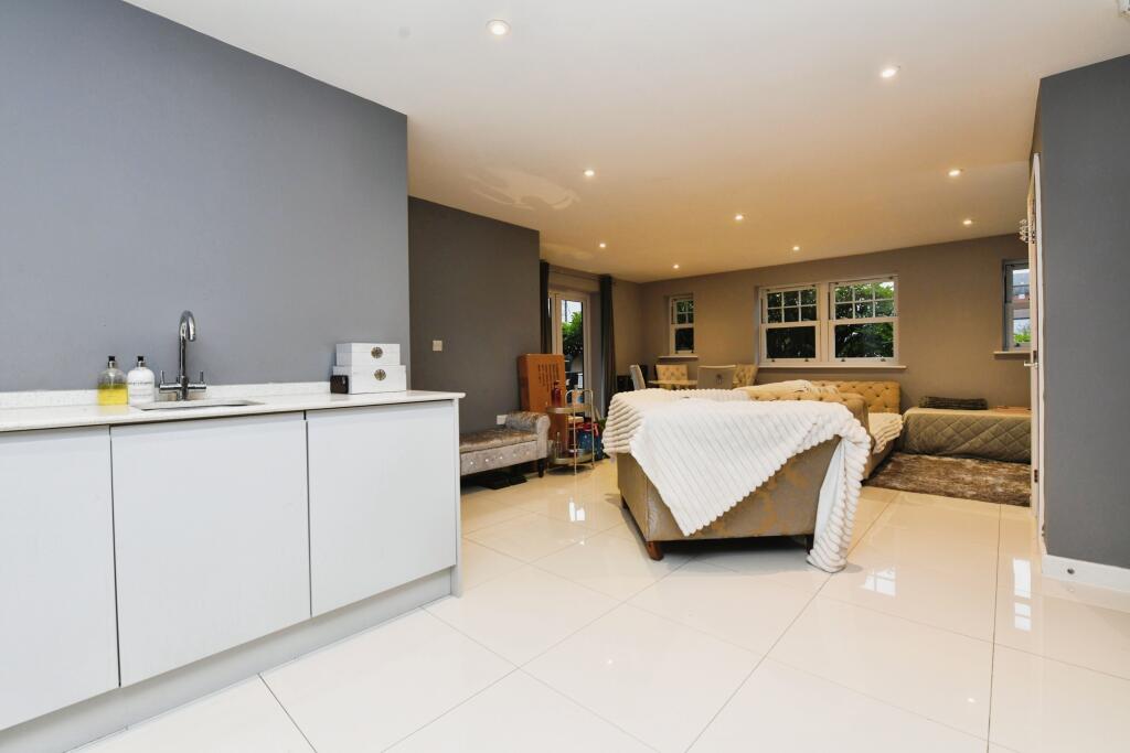 Additional image 5 of Westbury Road, Brentwood, Essex, CM14