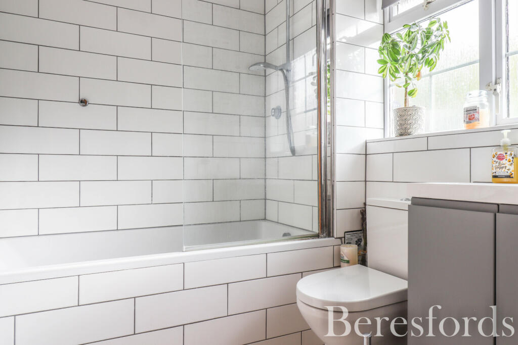 Additional image 7 of Chestnut Walk, Garnetts Lane, CM6