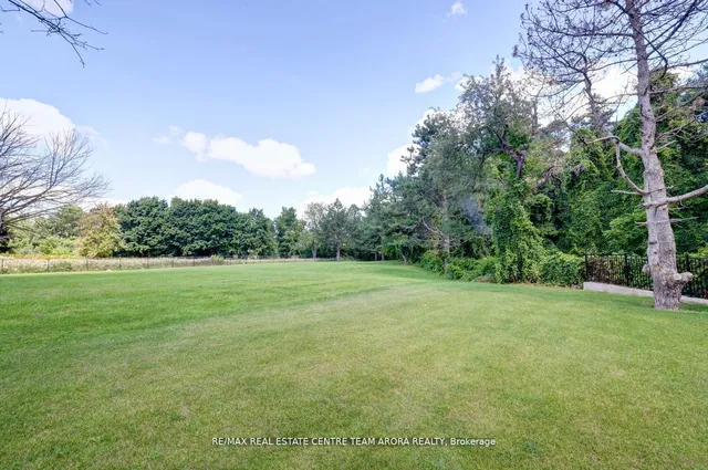 Additional image 35 of 14 Huttonville Dr