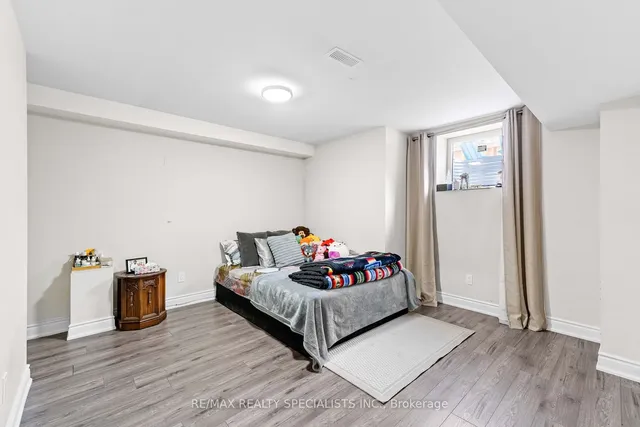 Additional image 31 of 409 Edenbrook Hill Dr