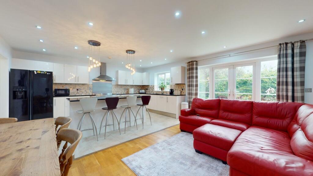 Additional image 10 of Rhosesmor, Mold