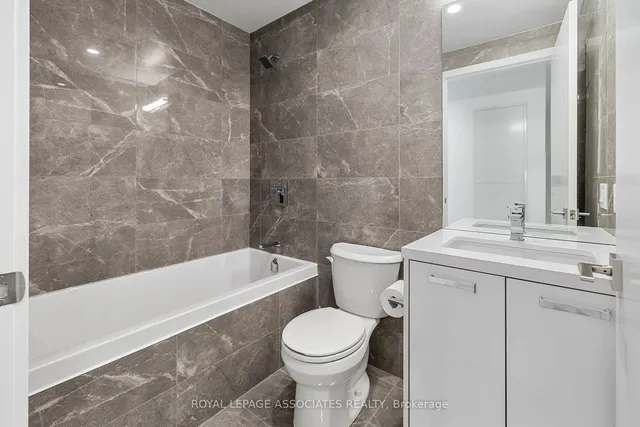 Additional image 7 of 195 McCaul St Unit 401