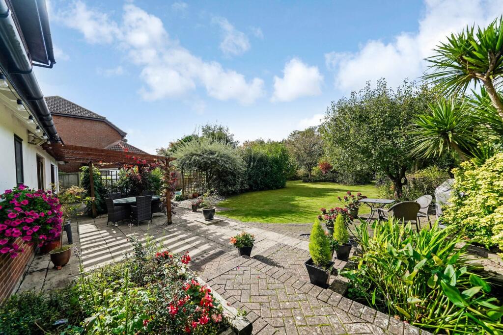 Additional image 19 of Main Road, Bicknacre, Chelmsford, CM3