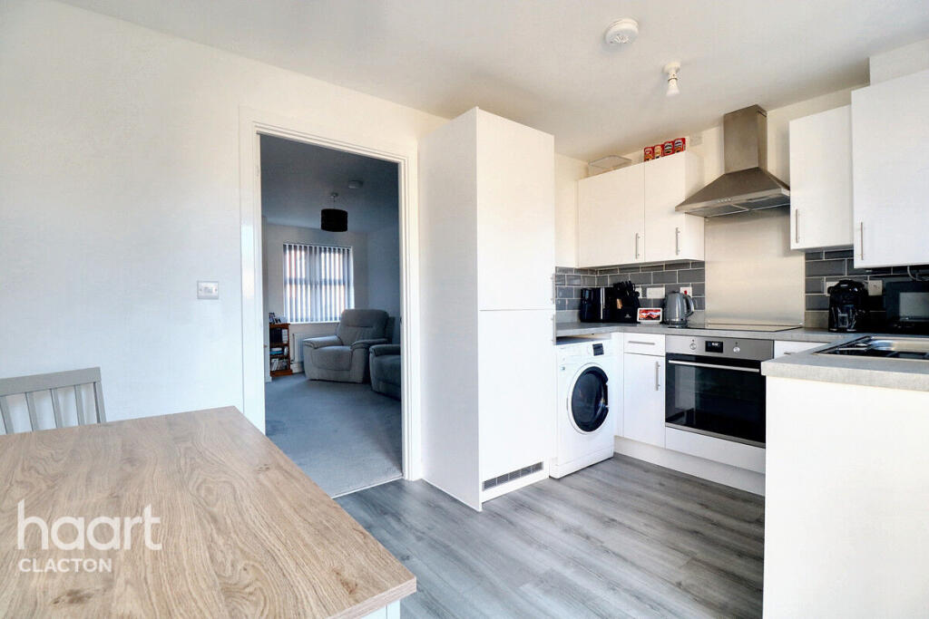 Additional image 4 of Spindle Drive, Clacton-on-Sea