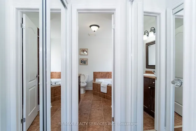 Additional image 25 of 112 Amaranth Cres