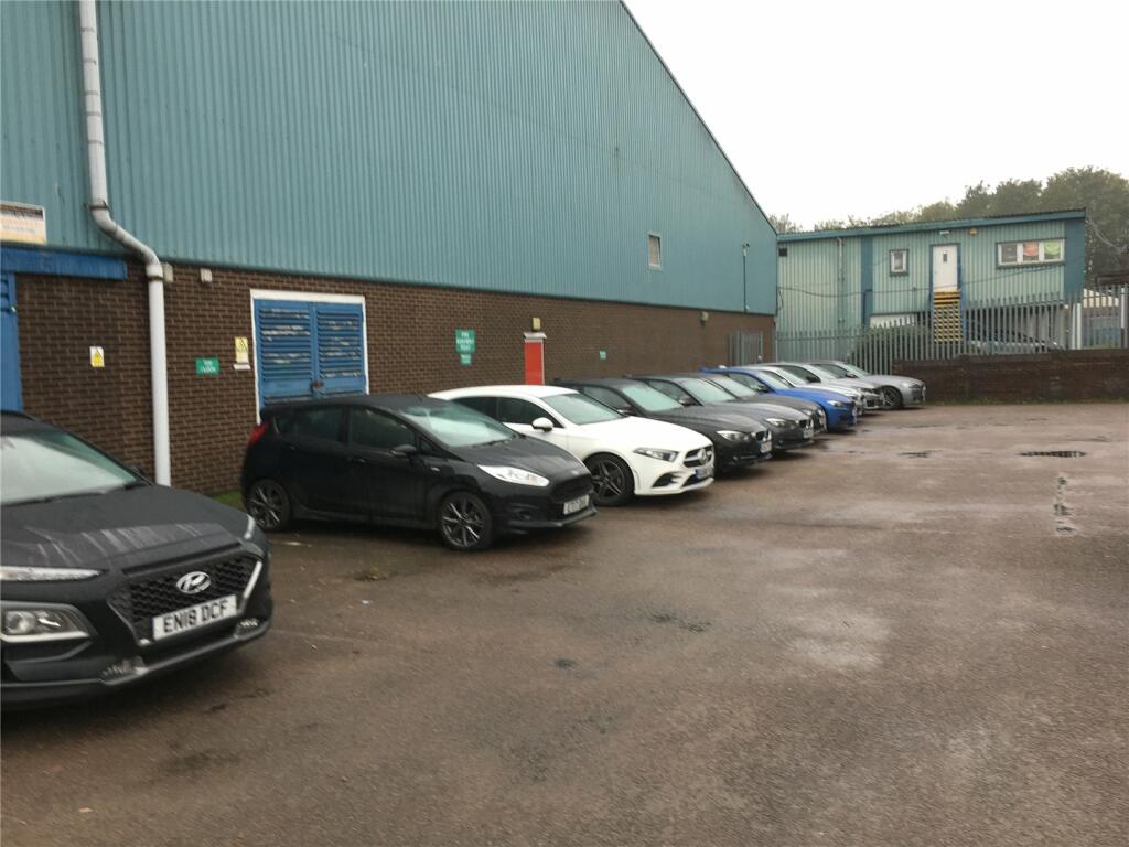 Additional image 6 of 1 Stepfield, Eastern Industrial Estate, CM8