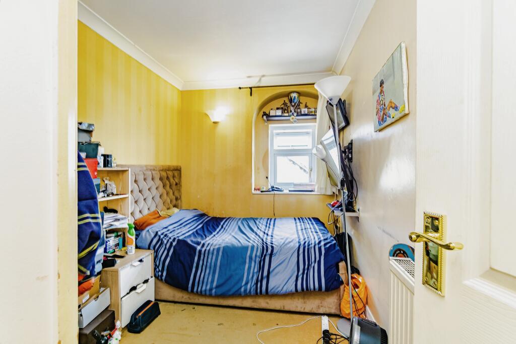 Additional image 11 of Woodmere Avenue, Shirley, Croydon, CR0