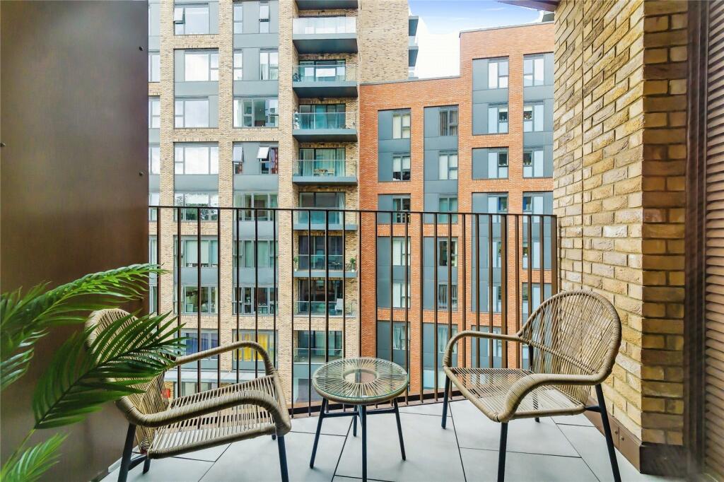 Additional image 10 of Cherry Orchard Road, Croydon, CR0